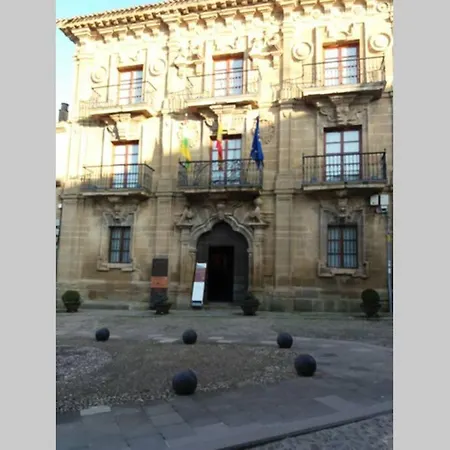 Bonito Alojamiento En Briones Exterior photo